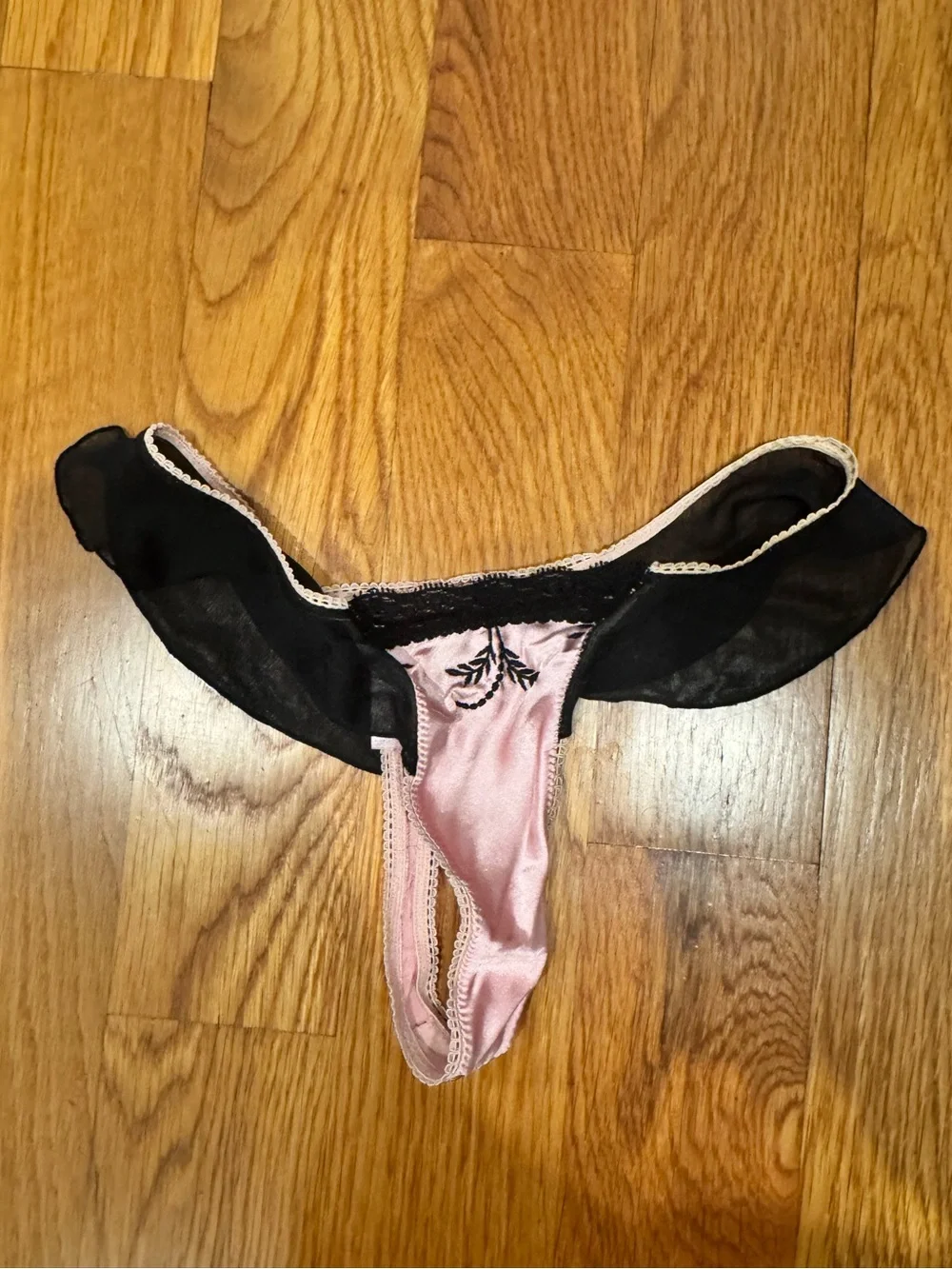 Sophie B Pink Satiny Black Mesh Ruffles Thong Bottoms Underwear Small 5 XS
